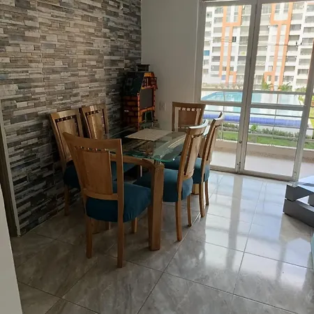 Apartamento Vacacional Familiar En Girardot, Piscinas, Jacuzis, Parqueadero Privado Exterior photo
