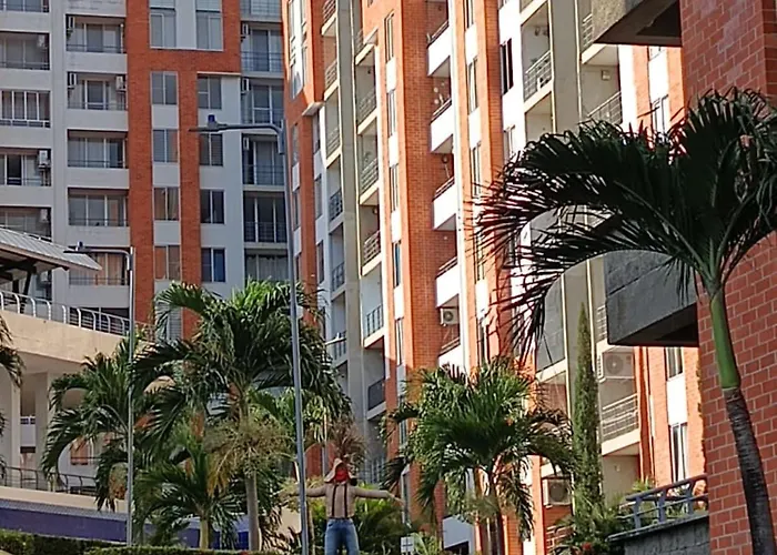 Apartamento Vacacional Familiar En Girardot, Piscinas, Jacuzis, Parqueadero Privado