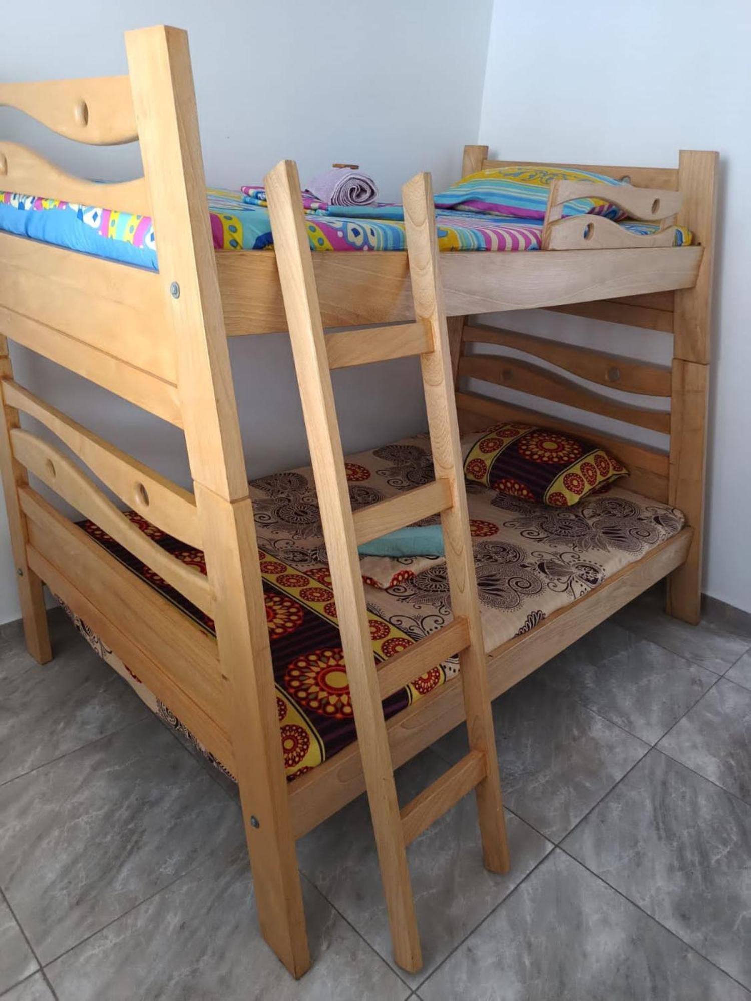 Vacacional Familiar En Girardot, Piscinas, Jacuzis, Parqueadero Privado *